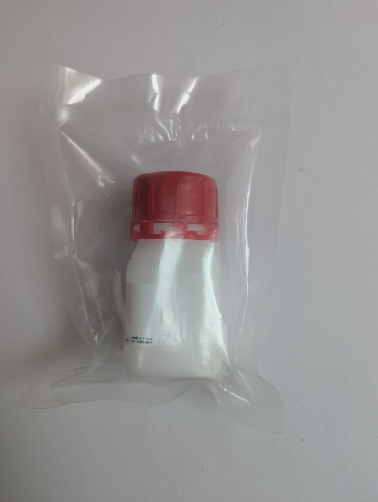 Kanamycin disulfate salt from Streptomyces kanamyceticus